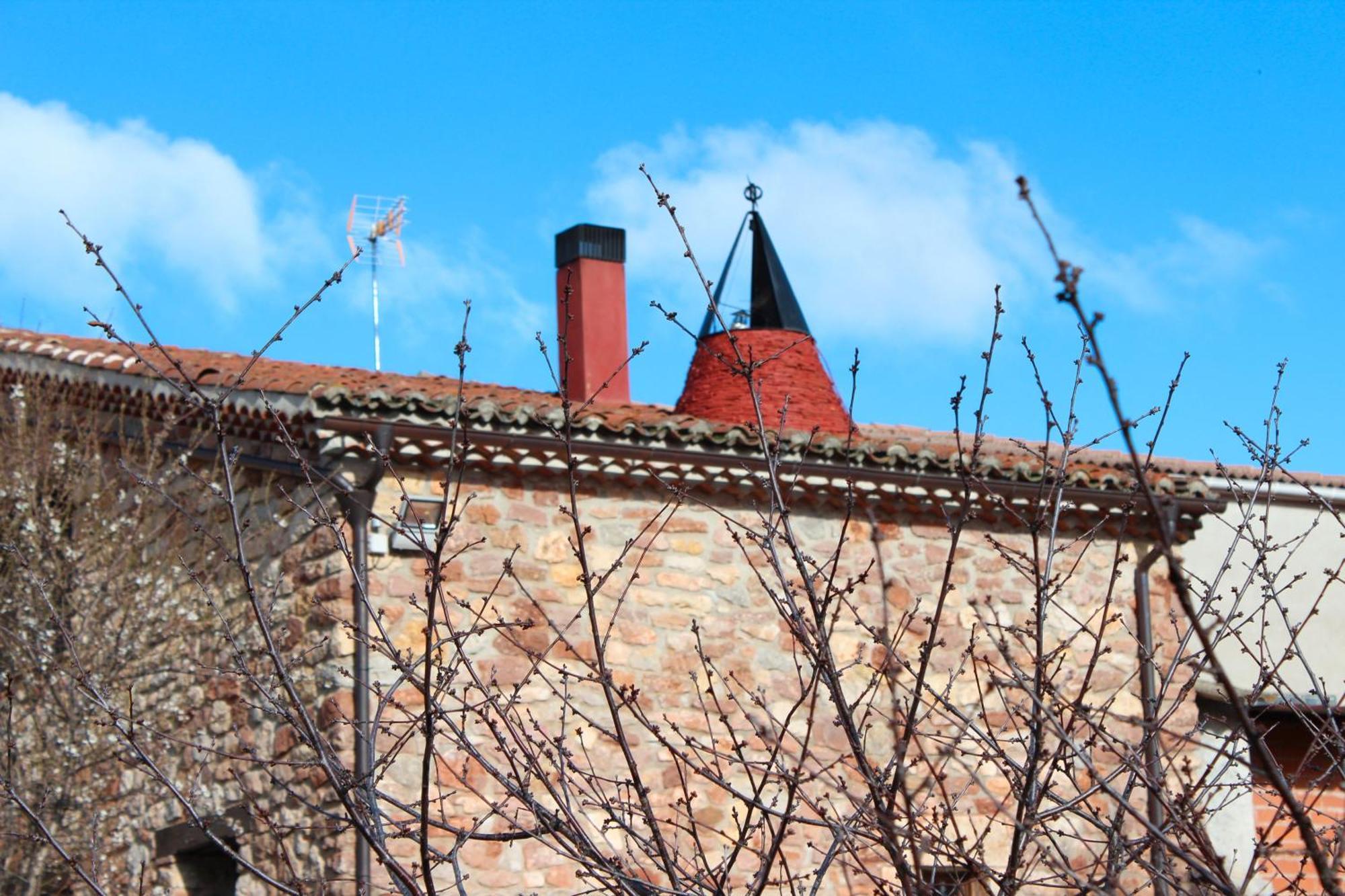 La Chimenea De Soria I Y I I Vendégház Espeja de San Marcelino Kültér fotó