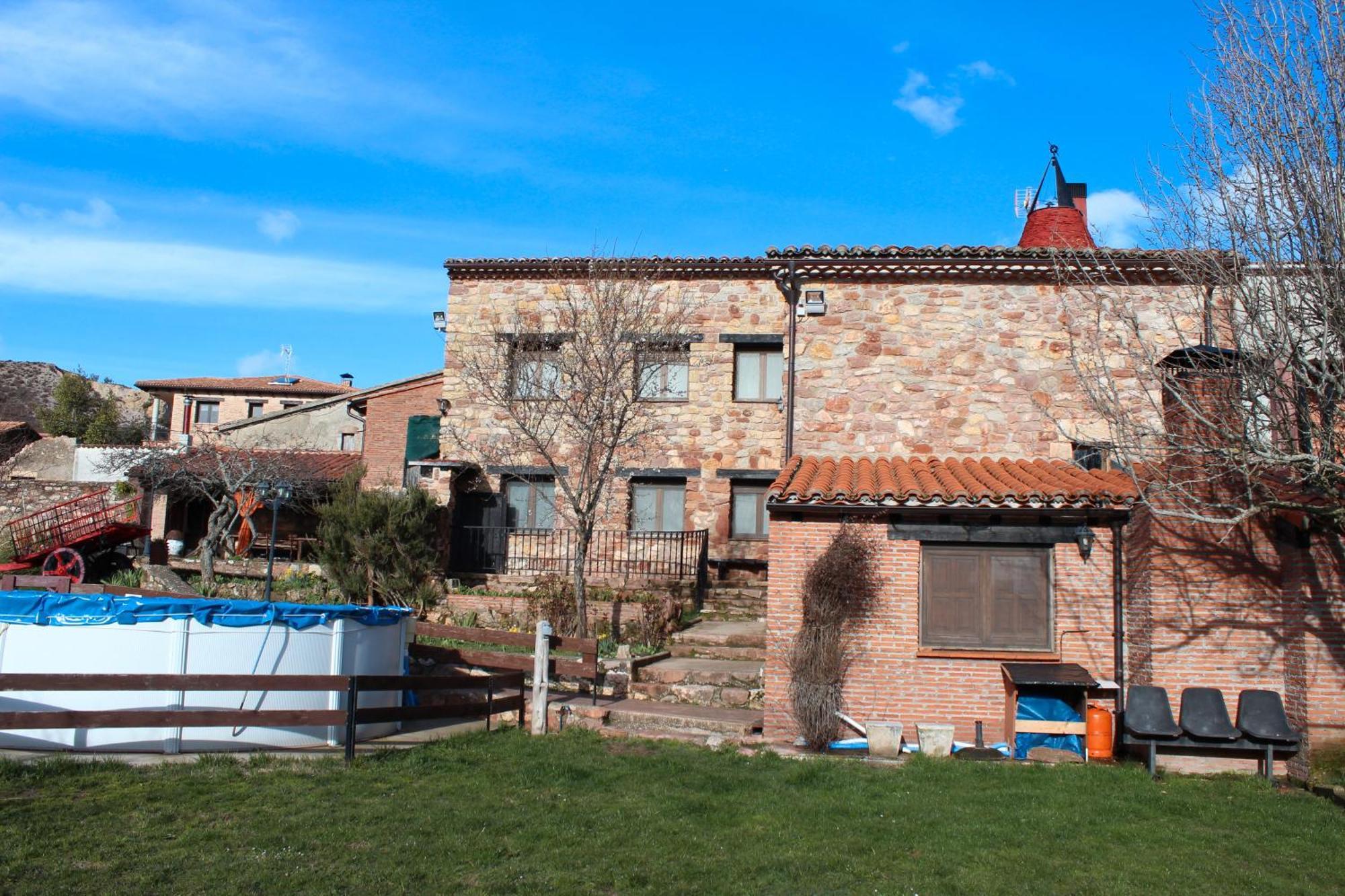 La Chimenea De Soria I Y I I Vendégház Espeja de San Marcelino Kültér fotó